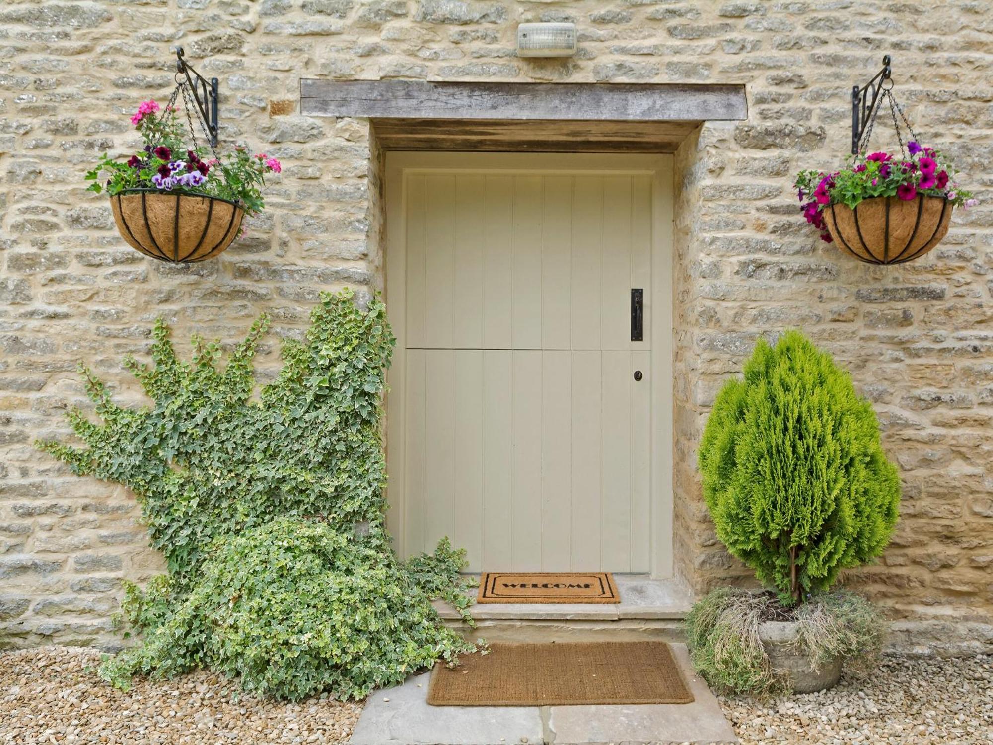 Flowers Barn Daglingworth Luaran gambar